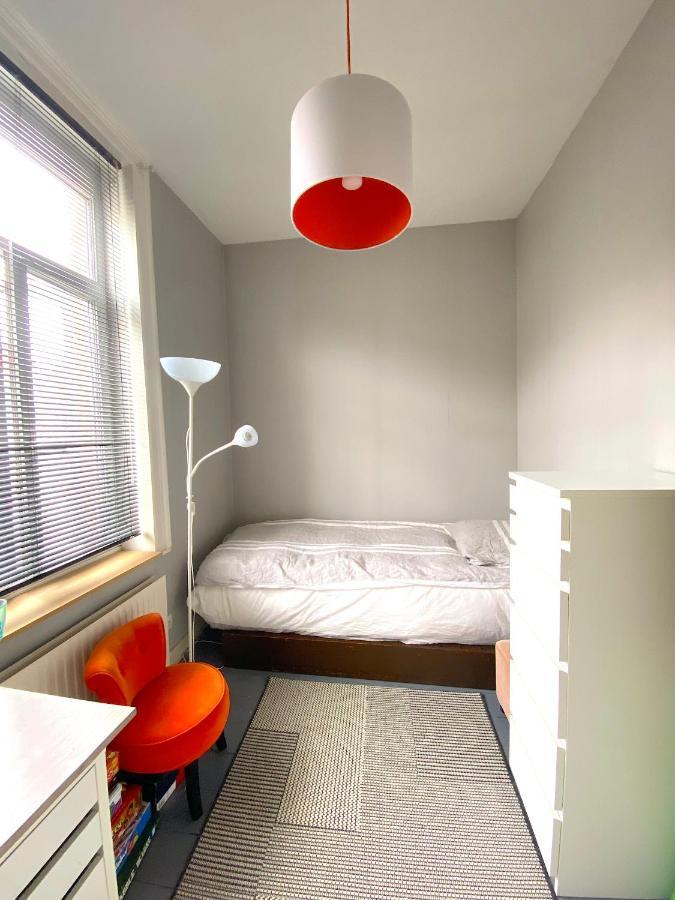 Grande Chambre + Chambre D'Appoint Hotel Ronchin Ngoại thất bức ảnh